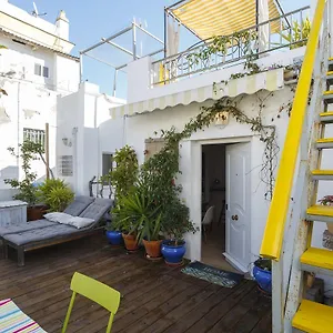 https://studio-barrio-del-flamenco.hotelsincadiz.net